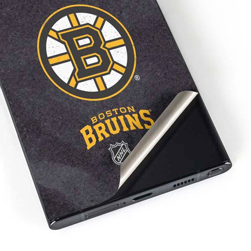 NHL Boston Bruins Distressed Galaxy S25 Ultra Skin